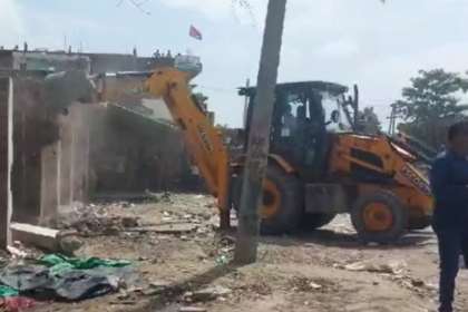 Bahraich Bulldozer