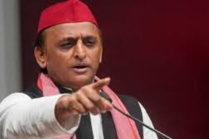 Samajwadi Party leaders adamant on being careful, DM imposed Section 163, Akhilesh Yadav got angry