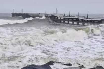 Cyclone Fengal will hit the coast today, alert of heavy rain...knock of devastation