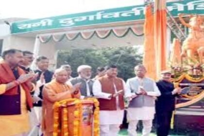 cm yogi pays tribute to virangna rani durgavati