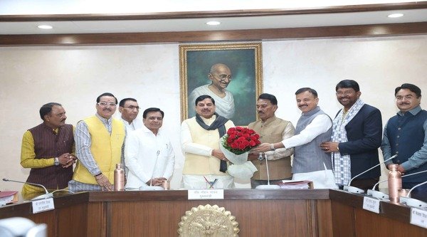 16 projects of Parvati-Kalisindh-Chambal River Link Project got administrative approval from the Council of Ministers.