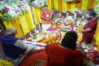 Shodashopachar puja has special significance in Bade Hanuman temple, every wish is fulfilled