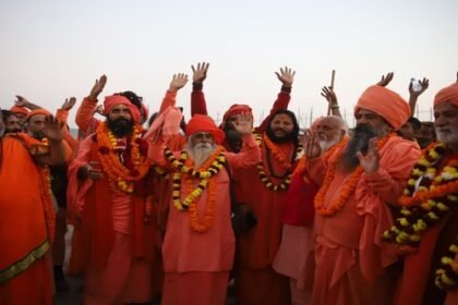 To give a divine and grand form to Mahakumbh, a dialogue program was organized with all the stakeholders on important agenda points.