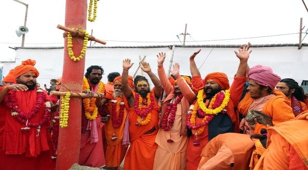 Shades of Sanatan scattered in Prayagraj Mahakumbh, religious flags of two more Sanyasi Akharas established in Mahakumbh area