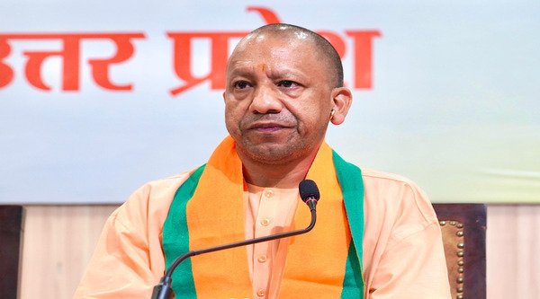 From Jagadguru of Dakshin Peeth to the saints of Ayodhya Dham, they gave credit to CM Yogi for the grand event.