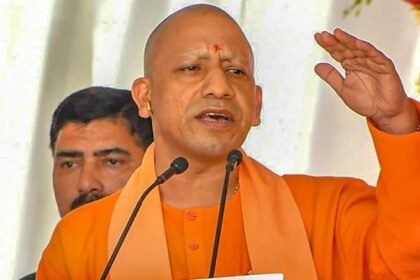 On the lines of Varanasi and Gorakhpur, Integrated Collectorate Complex will be built in Sambhal and Bulandshahr: Chief Minister