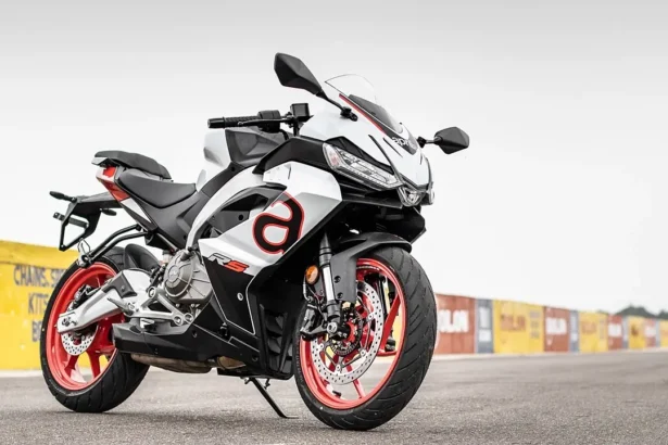 अप्रिलिया तुओनो 457