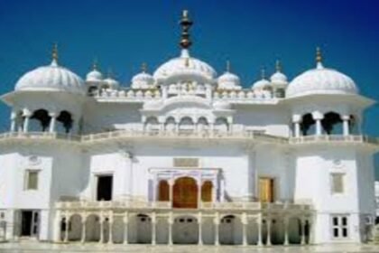 Patna Sahib: Guru Gobind Singh was born here