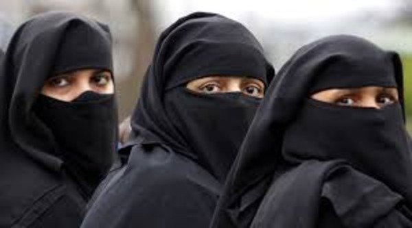 Switzerland: Ban on women wearing burqa, new rule comes into effect from New Year