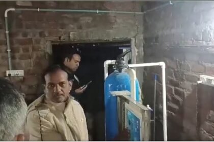 Betul: Fake liquid urea factory busted, material recovered from the field