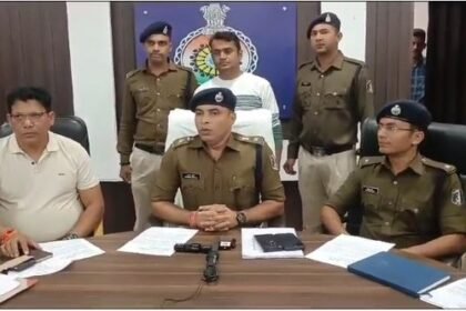 Suspecting wife of having illicit affair, husband blows up car in Bhilai, makes remote from YouTube to blast car