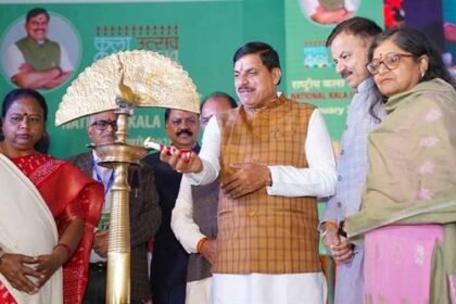 Art is both practical and adorable: Chief Minister Dr. Yadav