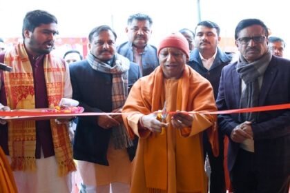 Yogi government provided shelter to destitute people in Gorakhpur