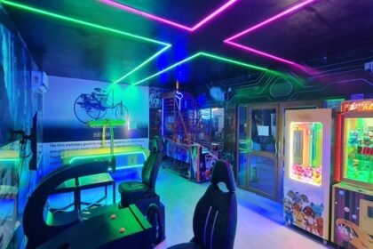 There is a lot to entertain children in the Mahakumbh of Faith