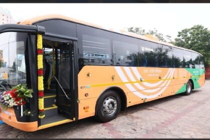 40 electric buses of Transport Corporation will be deployed to serve the devotees in Mahakumbh.