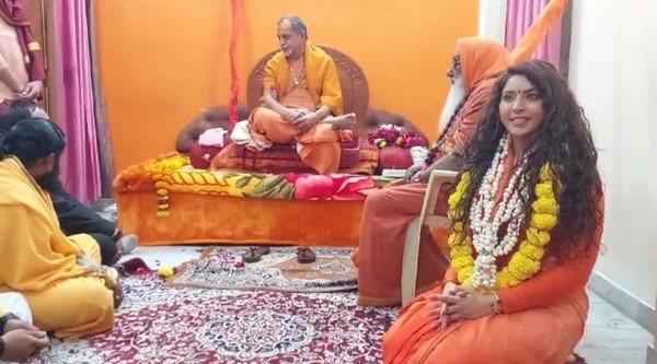 'Miss World Tourism India' Ishika Taneja becomes Sadhvi