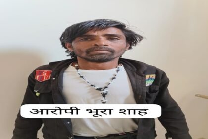 Indore: Couple selling drugs in burqa arrested