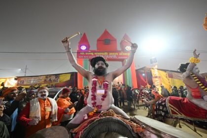 Amazing view of unity and harmony on the Triveni bank of Maha Kumbh