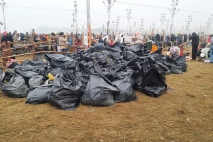 After bathing of 5 crore devotees in two days, cleanliness campaign continues on war footing.