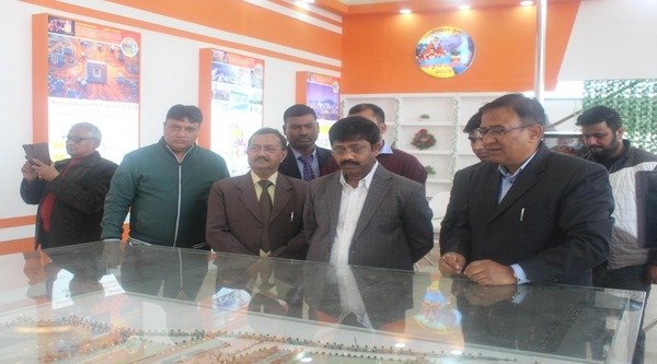 Tourists will also be able to see International Film City in Mahakumbh