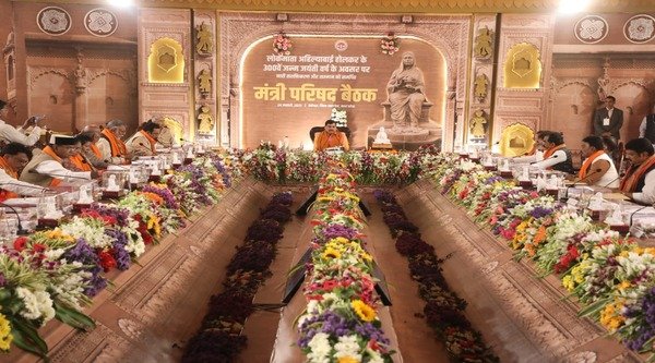 Mohan cabinet's decision, liquor ban in 17 religious cities of MP, Rs 25 crore approved for Ambedkar University in Mhow