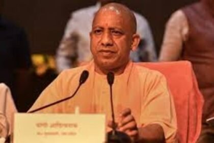 CM Yogi became emotional over Mahakumbh accident, ordered judicial inquiry