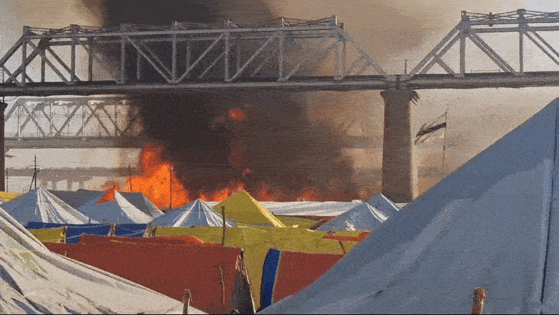 Fire broke out in Prayagraj Kumbh area
