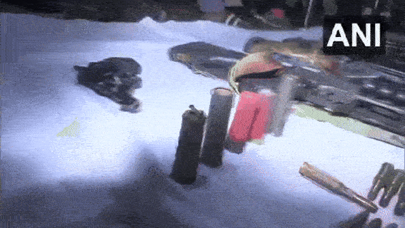 Chhattisgarh Naxal Encounter: Big attack on Naxalism, 16 Naxalites killed in Gariaband encounter, a reward of Rs 1 crore also killed