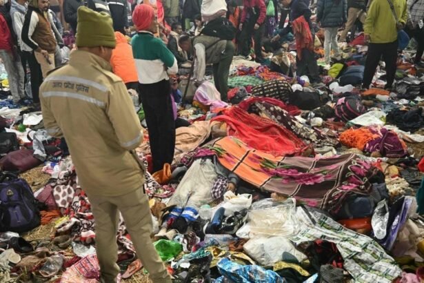 मौनी अमावस्या पर भगदड़: संगम तट पर 17 लोगों की जानें गईं