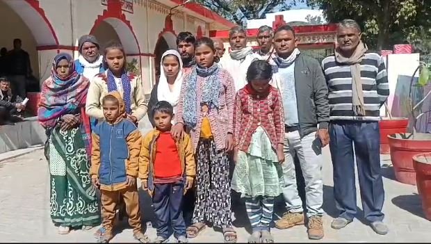 Parents left her due to financial constraints, now the daughter is pleading with the authorities for a lease.