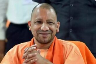 Goa CM was impressed by Yogi after seeing the grandeur of Maha Kumbh, gave green signal to the special train