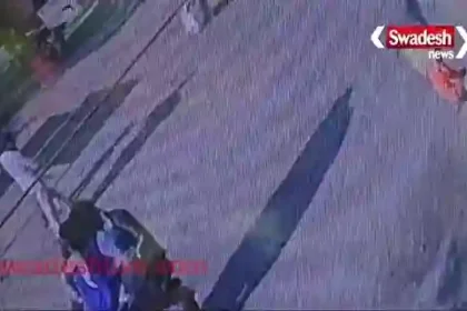 A speeding car crushed a 3 year old child