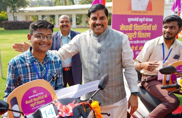 Funds have been sent to all the districts to purchase scooters: cm