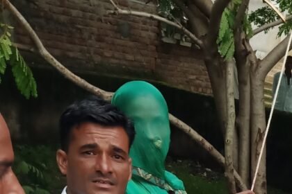 Contract issued to become Sarpanch: Sarpanch gave his post on contract, agreement made on a stamp of Rs 500