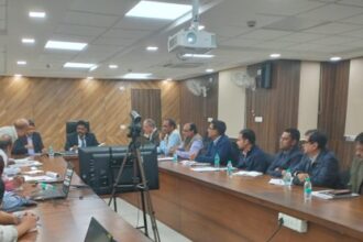 Managing Director reviewed the plans of Urban Development Company