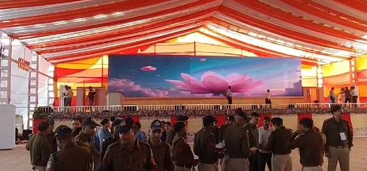 PM Modi will lay the foundation stone of cancer hospital