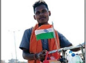 Parmanand Rathiya reached Prayagraj by bicycle, will take a dip on Mahashivratri