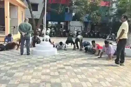 Raipur: Parade of knifemen, made to do back-breaking exercise