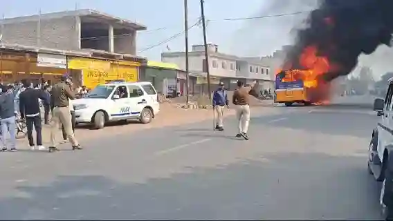 Sinroj: Teenager crushed by speeding bus