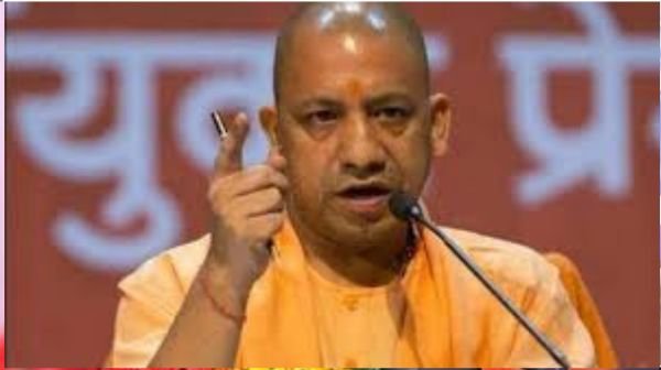 Yogi gave information about government schemes in the assembly