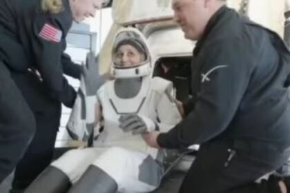 Sunita Williams came out of the spacecraft, was welcomed with a smile