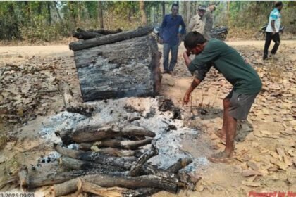 Gariaband: Sensation due to finding burnt body parts in the forest, suspicion of murder