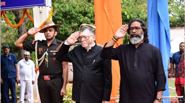 Governor and Chief Minister paid tribute to martyred CRPF jawan Sunil Kumar