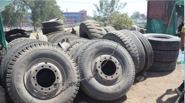 Jabalpur: Mechanic dies due to loud explosion while filling air in tyre