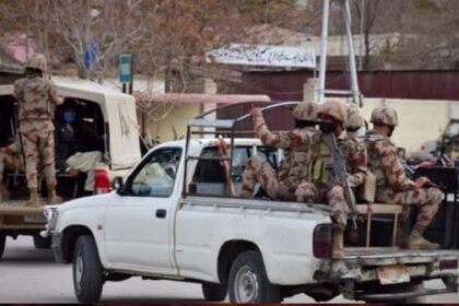 Pakistani army attacks hijacked train in Balochistan, all hostages released