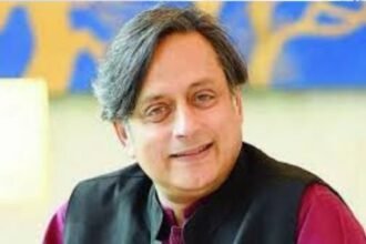 Shashi Tharoor praised Modi government's Ukraine policy