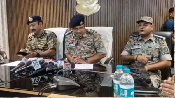 Surrender of Naxalites in Bijapur: A big success