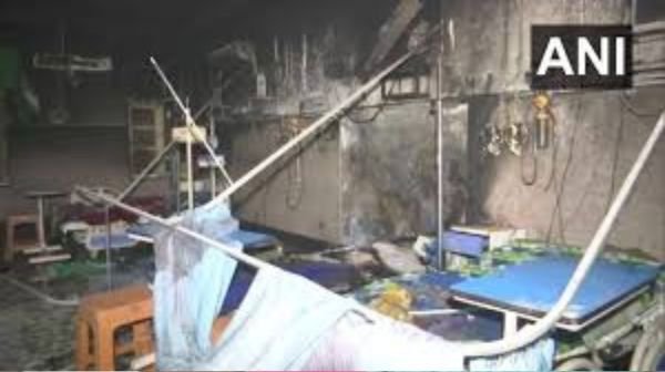 Gwalior: AC blast in hospital, patients evacuated by breaking windows