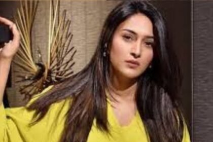 The pain of being in a physically abusive relationship is still with me - Erica Fernandes