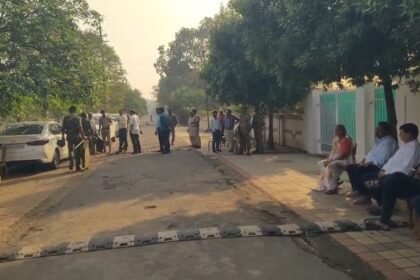 CBI raids three places in Bhilai, team reaches former CM and MLA's home